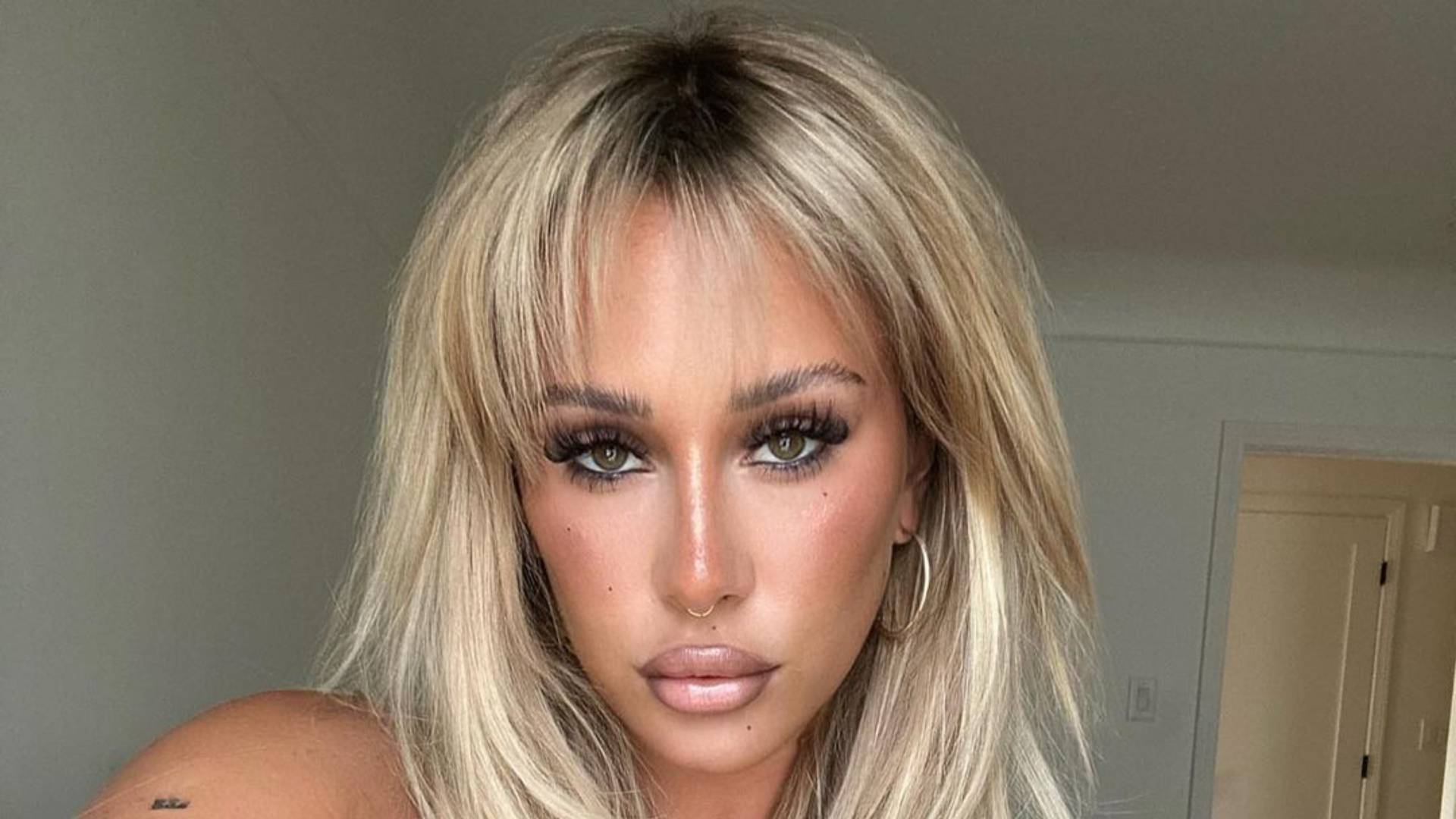 The Life and Career of Logan Valerie: Age, Height, Boyfriend
