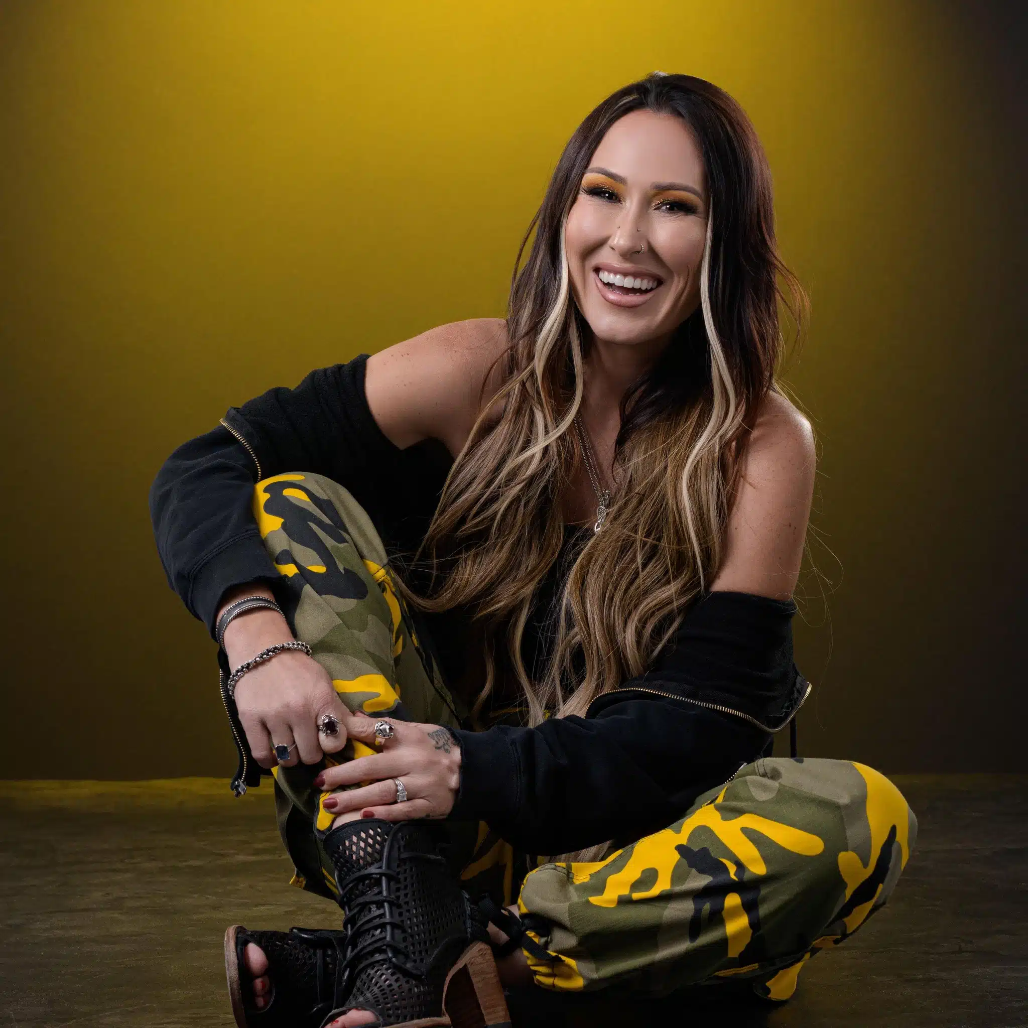 What does Shannon Gunz do? Her Age, Height, Spouse, Family